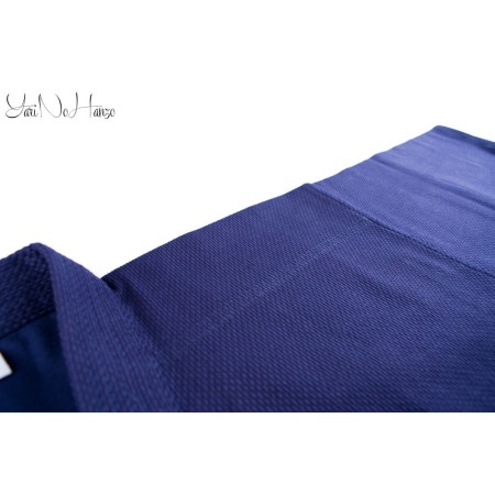 Iaido / Kendo Gi Professional 2.0 | Kendo Jacke Dunkelblau Indigo | Kendojacke mit Reiskornwebung