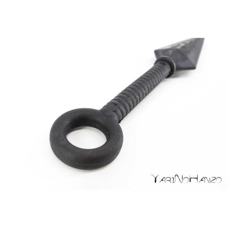 KUNAI AUS GUMMI