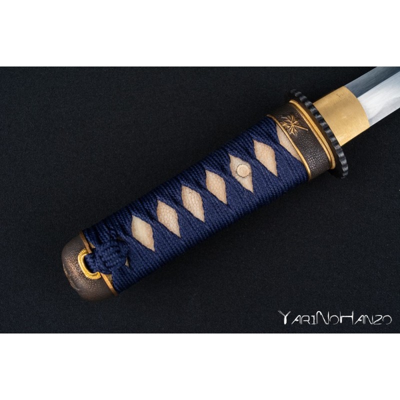 Hamidashi Tanto