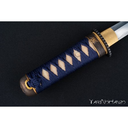 Hamidashi Tanto