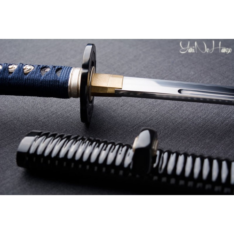 Kaufen Sie handgeschmiedeten Samurai Schwerter Katana und iaito bei KatanaMart Schwertshop online-Shop. Japanische Iaito Kaufen